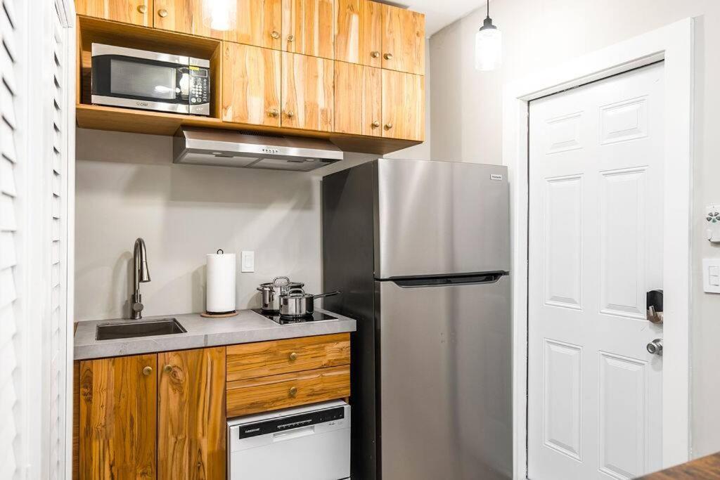 Elegant Miami Apartment East Little Havana / Free Parking Kültér fotó